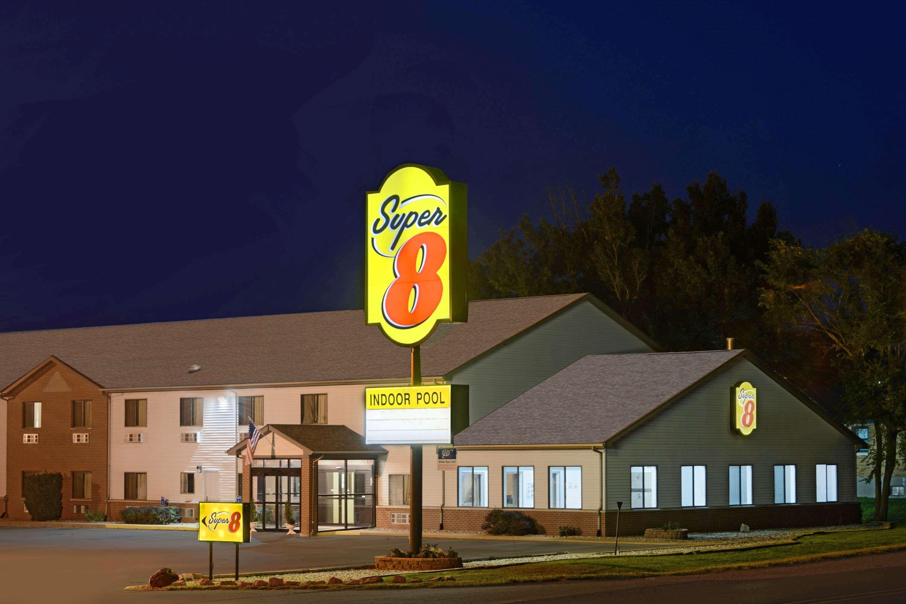 Super 8 By Wyndham Fairfield Hotell Eksteriør bilde